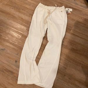 Roxy flare slightly off white pant, small